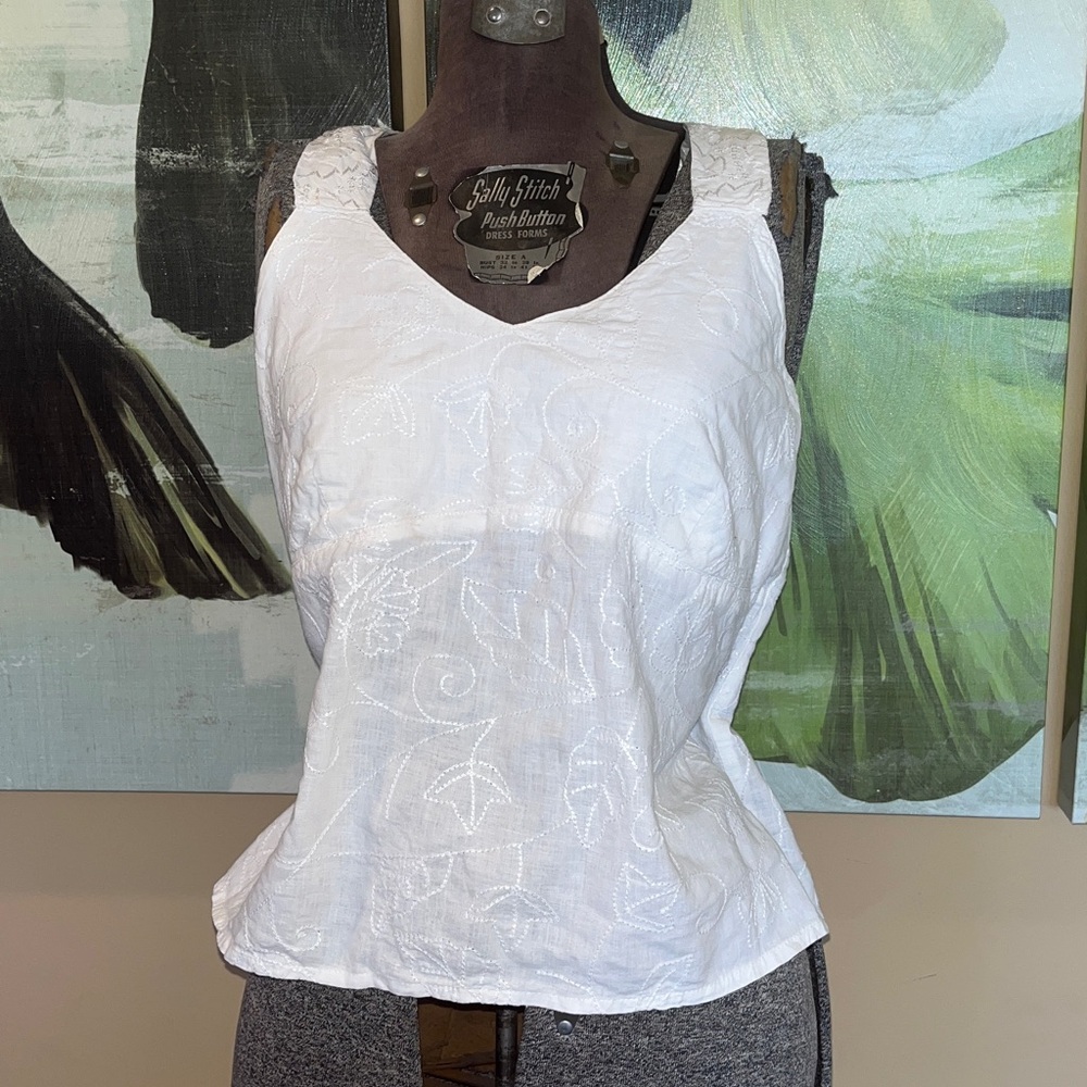Vintage white eyelet linen cotton Tank Top Sz M